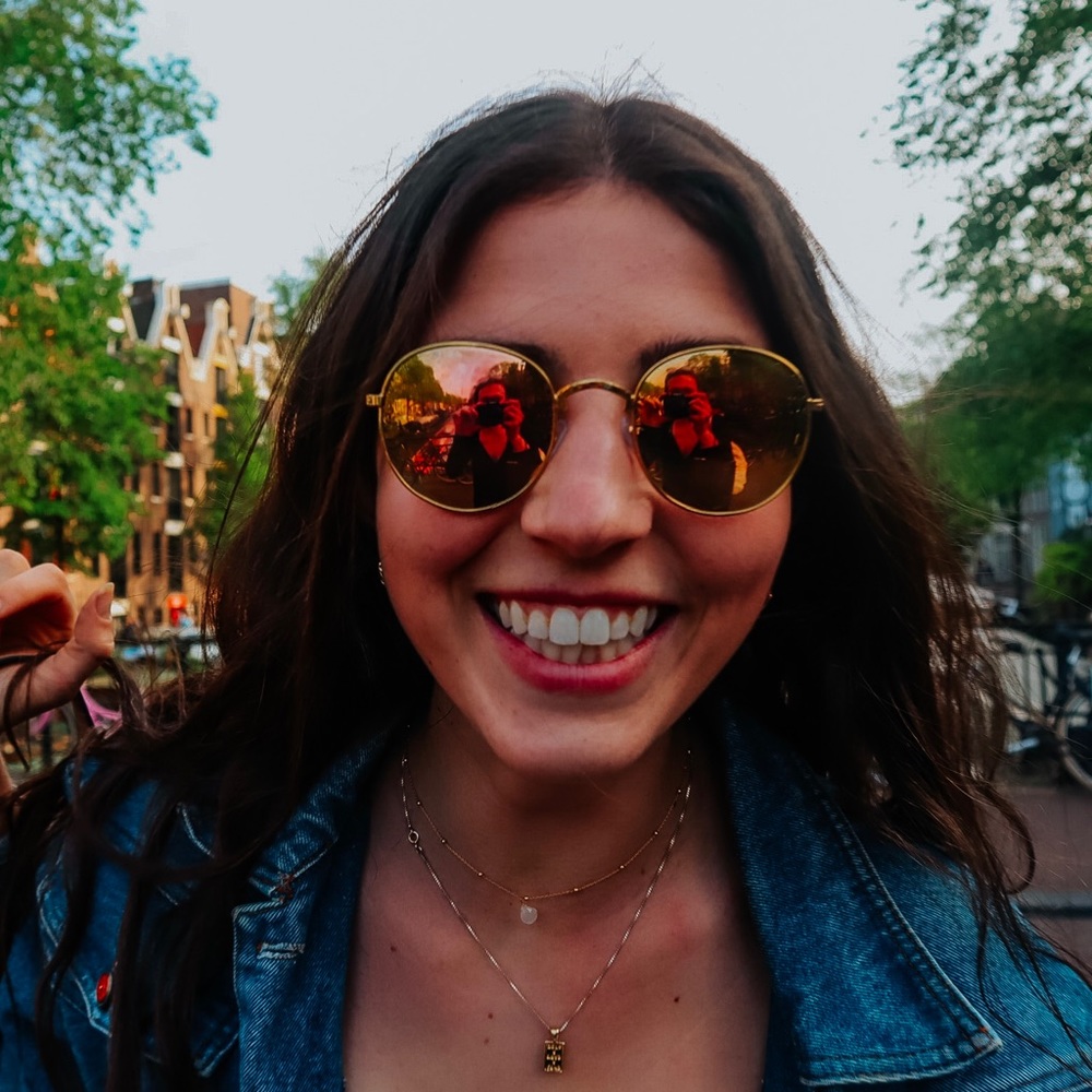 Meet your Posher, Maggie